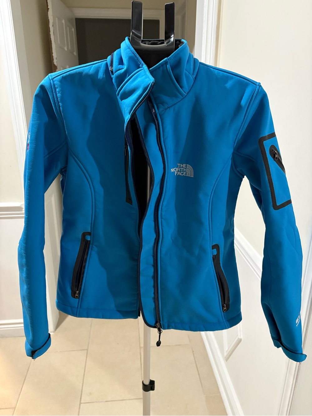 The North Face Summit Series Women’s M Blue Soft Shell Jacket M Gore-Tex NO HOOD